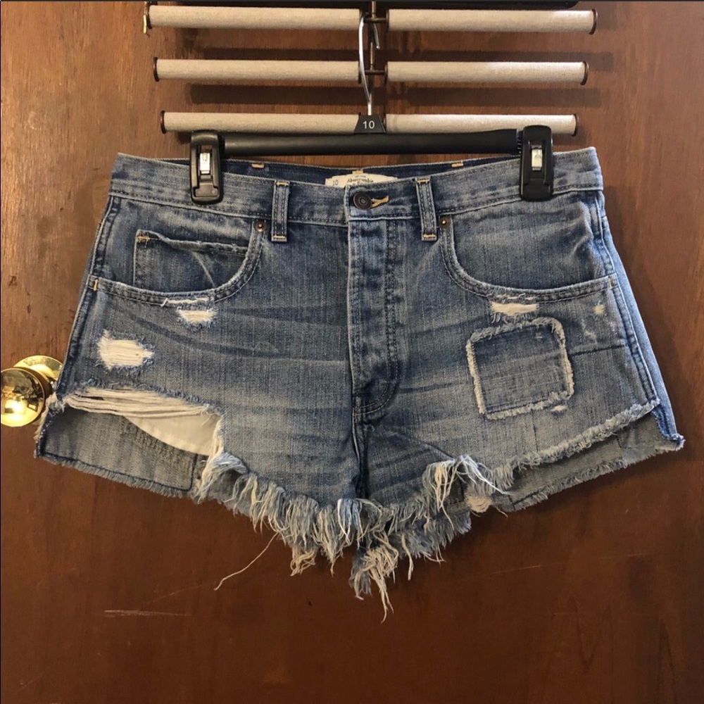 Abercrombie & Fitch jean shorts